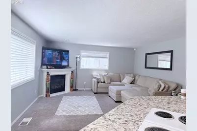 22286 NE Shaver Ct, Fairview, OR 97024 - Photo 22