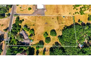 30875 SW 5th St, Lebanon, OR 97355 - Photo 4