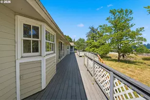 30875 SW 5th St, Lebanon, OR 97355 - Photo 26