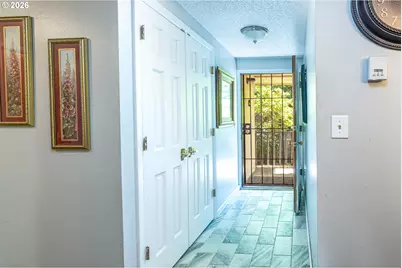 4059 Donald St #F, Eugene, OR 97405 - Photo 4