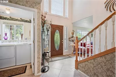 215 W St James Pl, Longview, WA 98632 - Photo 28