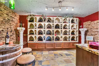 2582 Terrace View Dr, Eugene, OR 97405 - Photo 38