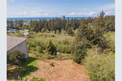110 Reddekopp Dr, Pacific City, OR 97135 - Photo 1