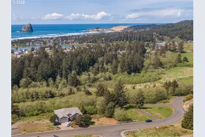 110 Reddekopp Dr, Pacific City, OR 97135 - Photo 4