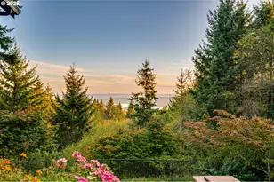117 Riverscape Rd, Kalama, WA 98625 - Photo 2