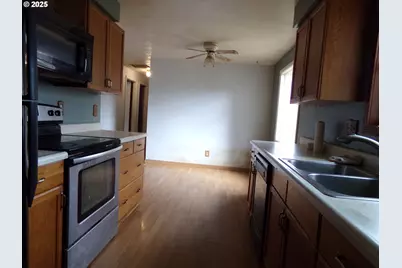 297 Arlene Ave SE, Salem, OR 97301 - Photo 6