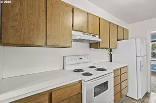 307 N Ash St, Bingen, WA 98605 - Photo 22
