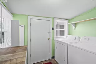 307 N Ash St, Bingen, WA 98605 - Photo 20