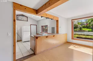 1220 Eugene St, Hood River, OR 97031 - Photo 12