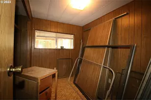 1600 Rhododendron Dr, Florence, OR 97439 - Photo 8