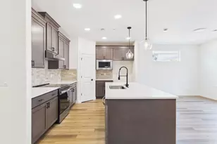 415 W 19th St, La Center, WA 98629 - Photo 22