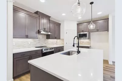 415 W 19th St, La Center, WA 98629 - Photo 16