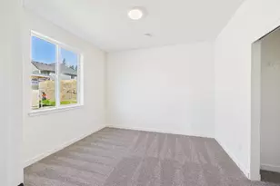 415 W 19th St, La Center, WA 98629 - Photo 10
