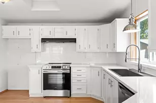 8300 NE Quatama St, Hillsboro, OR 97006 - Photo 4