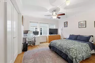 3136 NE Couch St, Portland, OR 97232 - Photo 16