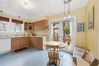 3136 NE Couch St, Portland, OR 97232 - Photo 12