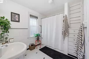 3136 NE Couch St, Portland, OR 97232 - Photo 30