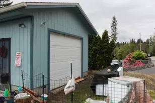 1783 View St, Myrtle Point, OR 97458 - Photo 34