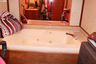 1783 View St, Myrtle Point, OR 97458 - Photo 26