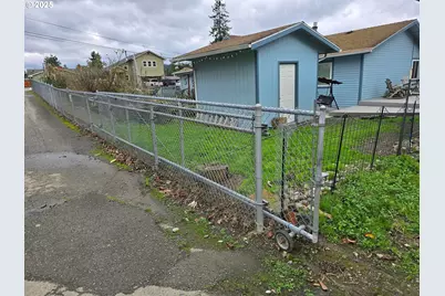 1783 View St, Myrtle Point, OR 97458 - Photo 42