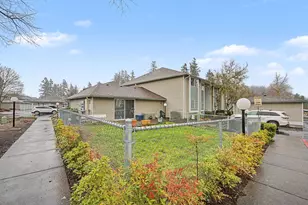 4744 W Powell Blvd, Gresham, OR 97030 - Photo 46