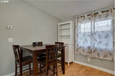 215 Sycamore St, Woodland, WA 98674 - Photo 8