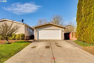 215 Sycamore St, Woodland, WA 98674 - Photo 2