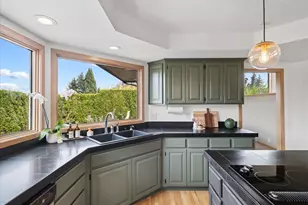 2020 Conestoga Ln, West Linn, OR 97068 - Photo 14