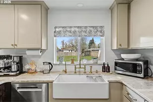 283 Delmar Dr, Salem, OR 97303 - Photo 18