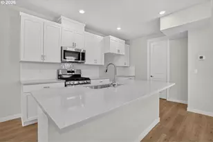 18675 SW Sugarloaf Ln, Beaverton, OR 97007 - Photo 6