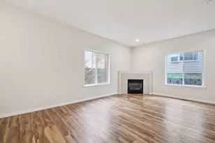 38771 Barlow Pkwy, Sandy, OR 97055 - Photo 16