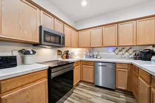 38771 Barlow Pkwy, Sandy, OR 97055 - Photo 4