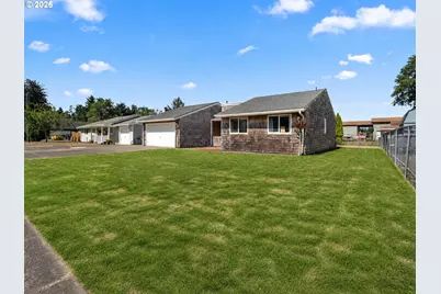 135 NW Cedar Ct, Warrenton, OR 97146 - Photo 24