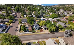404 W 9th St, The Dalles, OR 97058 - Photo 30