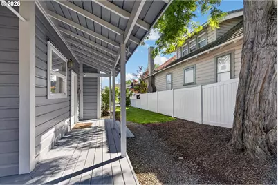 404 W 9th St, The Dalles, OR 97058 - Photo 26