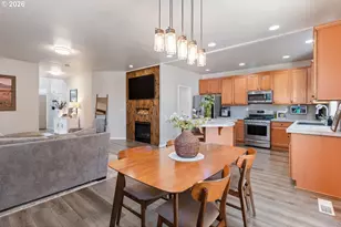 1603 SW Hewitt Ave, Troutdale, OR 97060 - Photo 14