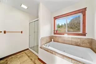 33678 Marys River Estates Rd, Philomath, OR 97370 - Photo 32