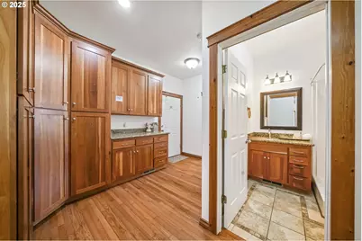 33678 Marys River Estates Rd, Philomath, OR 97370 - Photo 14