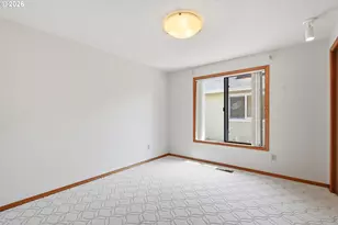 2332 NE 158th Ave, Portland, OR 97230 - Photo 16