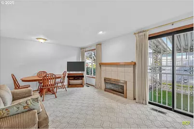 2332 NE 158th Ave, Portland, OR 97230 - Photo 16