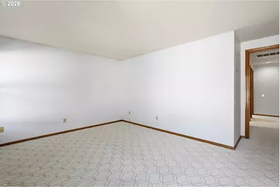 2332 NE 158th Ave, Portland, OR 97230 - Photo 24