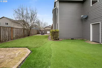 33790 NE Kern Ct, Scappoose, OR 97056 - Photo 32