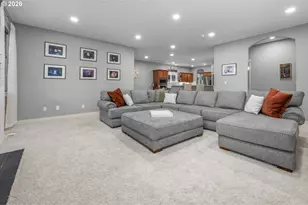 33790 NE Kern Ct, Scappoose, OR 97056 - Photo 10