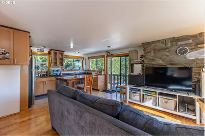 2310 Orr Ln, Eugene, OR 97405 - Photo 8