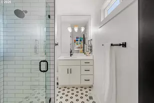 5619 SW Windsor Ct, Portland, OR 97221 - Photo 26