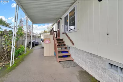 34185 El Roble Ave, Eugene, OR 97405 - Photo 4