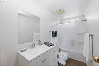 34185 El Roble Ave, Eugene, OR 97405 - Photo 22