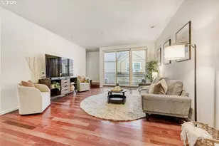 628 NE Knott St, Portland, OR 97212 - Photo 6