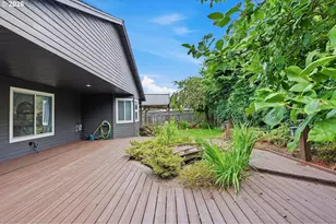 18938 Cathy Adams Dr, Oregon City, OR 97045 - Photo 44