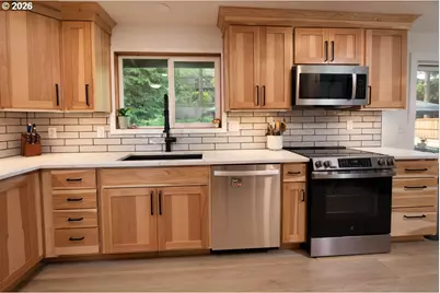 2540 W 22nd Ave, Eugene, OR 97405 - Photo 10